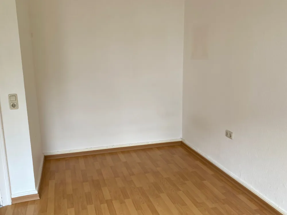 Nachher: Schlafzimmer geräumt und gereinigt